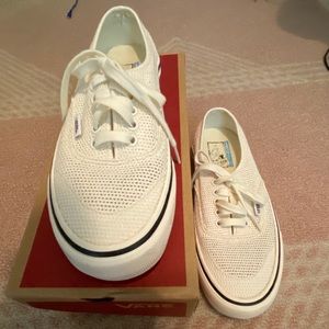 vans marshmallow mesh authentic